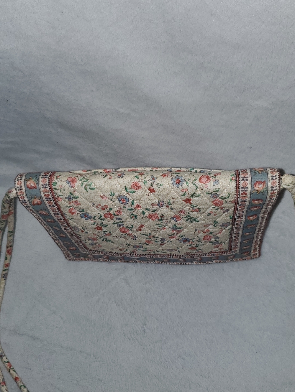 VTG Vera Bradley Indiana Cream Quilted Floral Crossbody Bag Retired 1980s - Picture 6 of 14